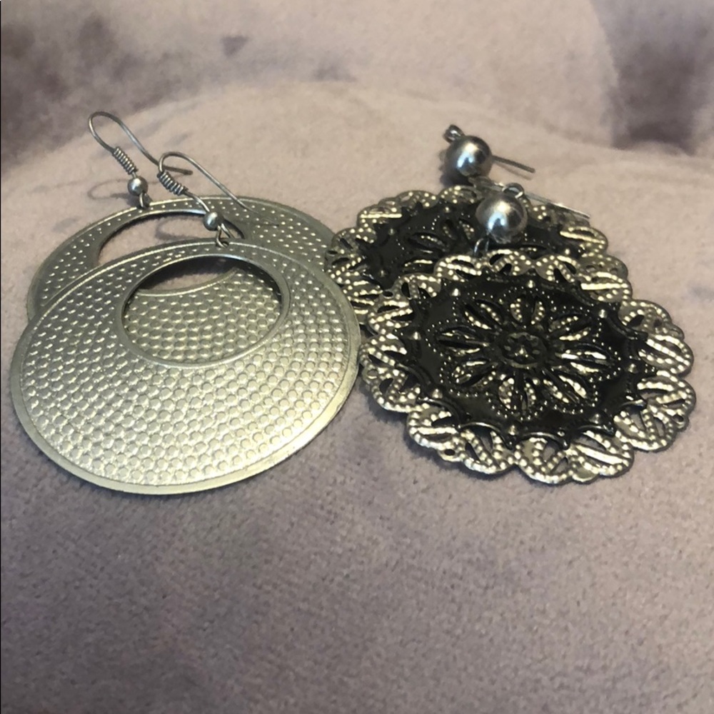 Silver Earring Set